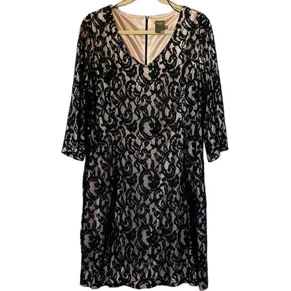 Taylor Dresses & Skirts - Taylor Woman 3/4 Sleeve Lined Black Lace Dress in Excellent Condition 18W